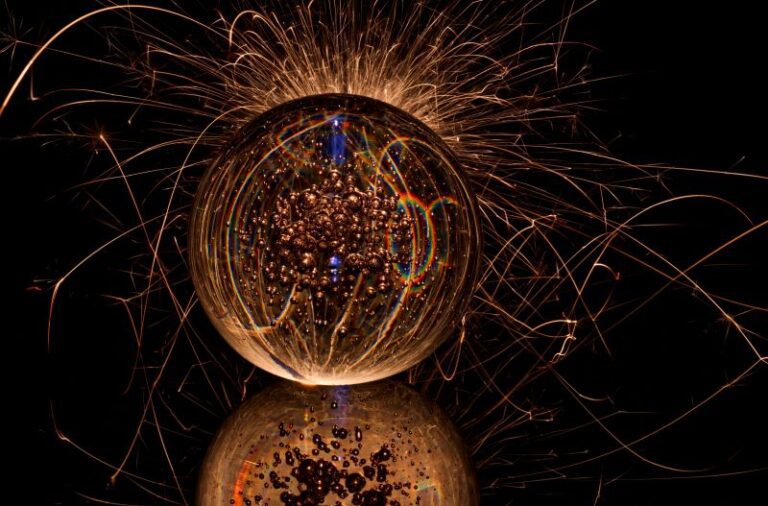 refraction of light with glowing lights