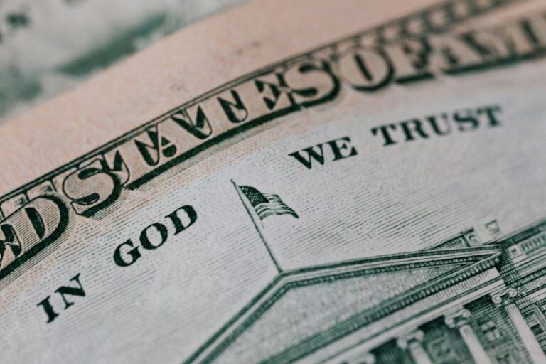 ten dollars with inscription of In God We Trust